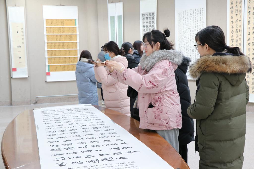 名人名投财经